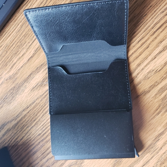 SIMPL Men's Wallet - Picture 3 of 5